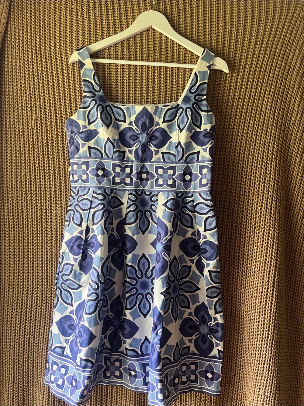 London Times Blue and White Floral Fit-and-Flare Mini Dress